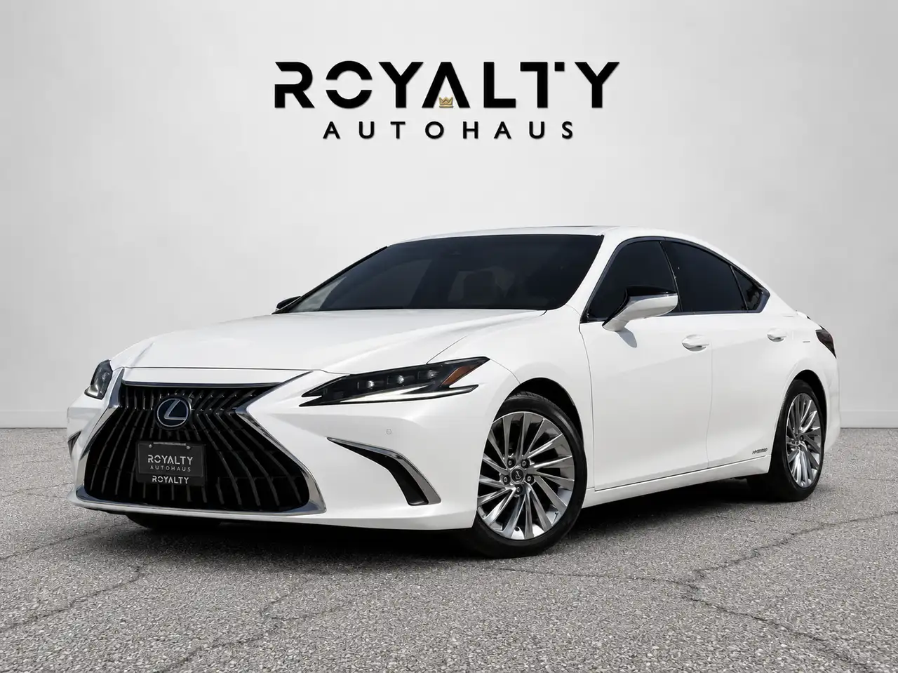 Lexus ES снимка Lexus ES