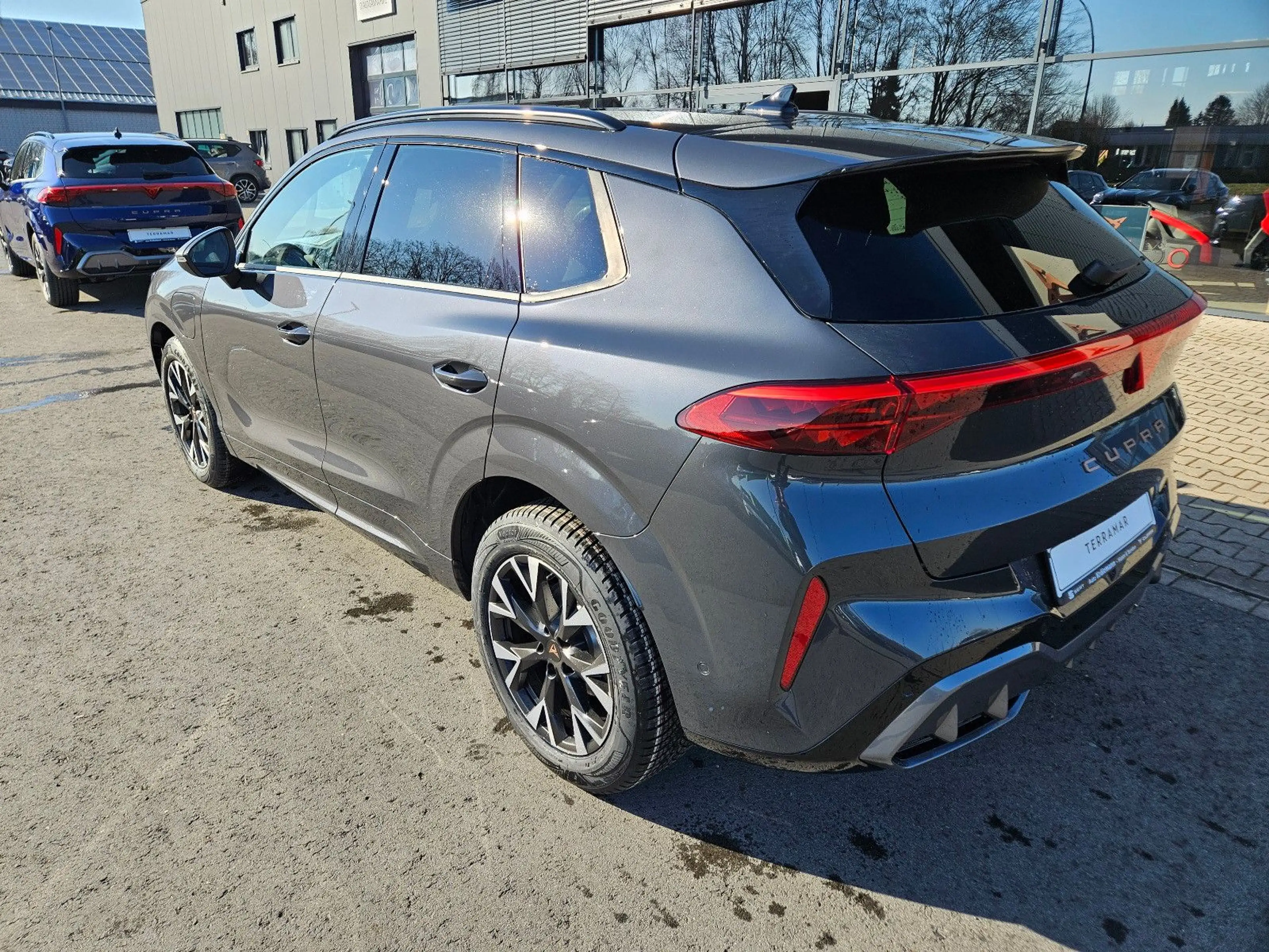CUPRA Terramar 1.5 eTSI DSG*Navi*LED*AHK*GJR* — photo 3