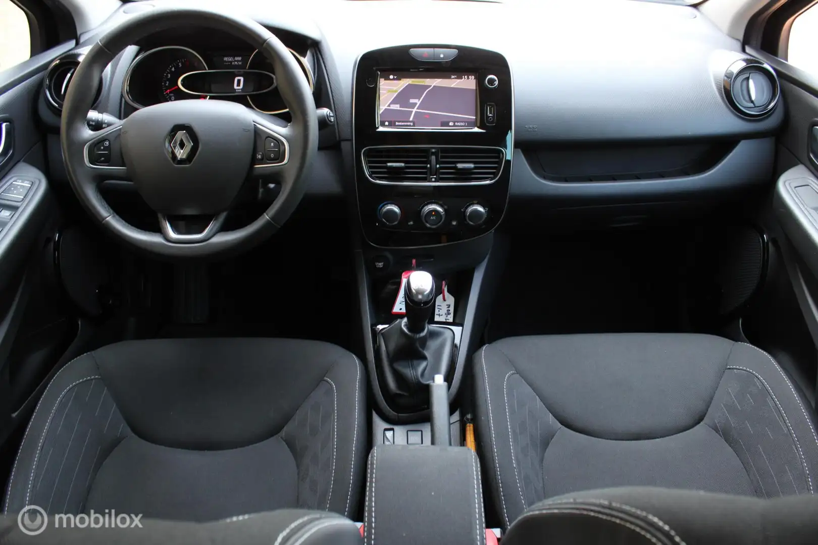 Renault Clio 0.9 TCe Limited, Pdc, Navi, Cruise, Airco, 16 Inch Schwarz - 2