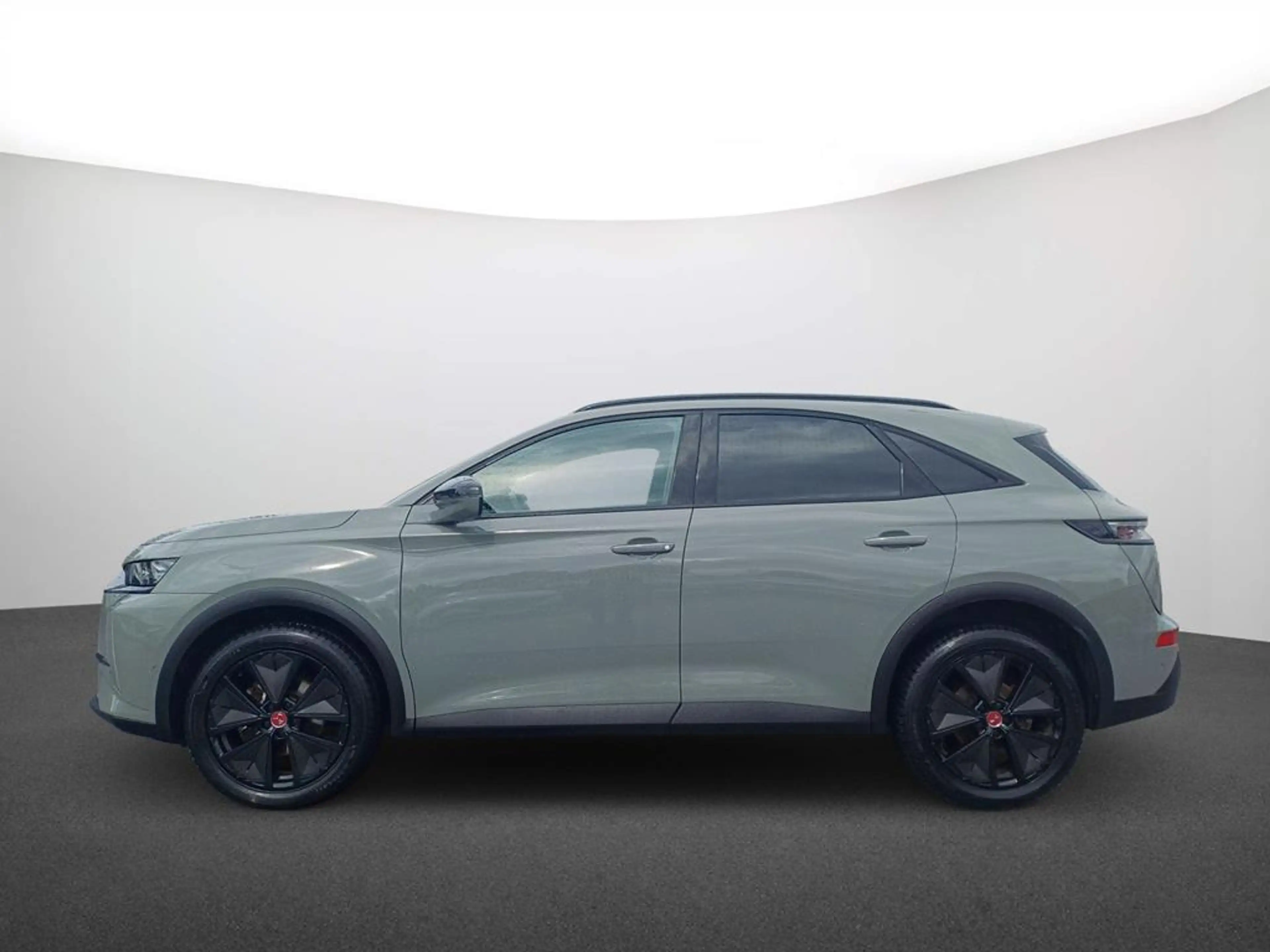 DS Automobiles DS 7 Performance Line + — photo 5