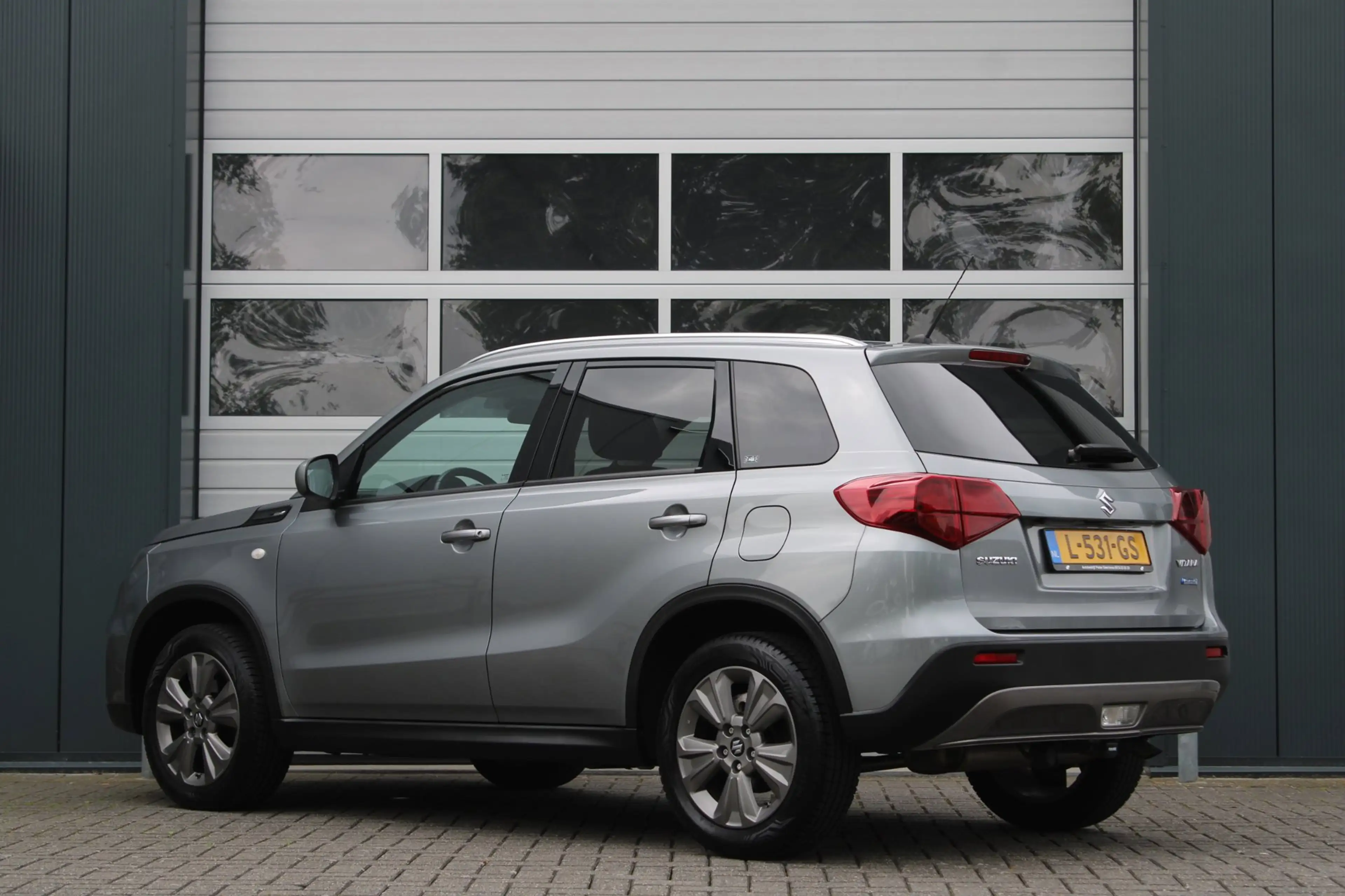 Suzuki Vitara 1.4 Boosterjet Select Smart Hybrid ACC/Camera/Stoe — photo 4