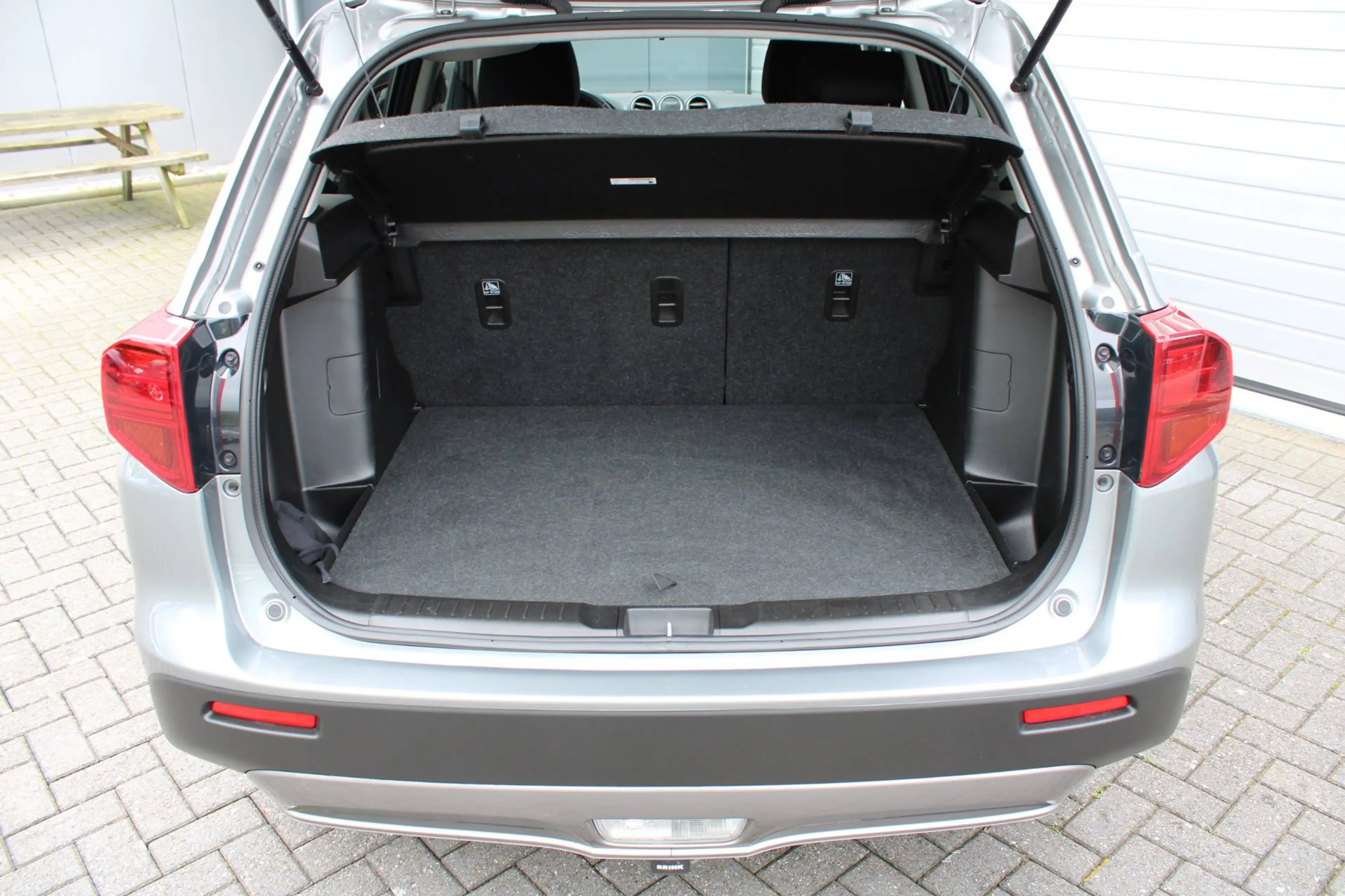 Suzuki Vitara 1.4 Boosterjet Select Smart Hybrid ACC/Camera/Stoe — photo 10