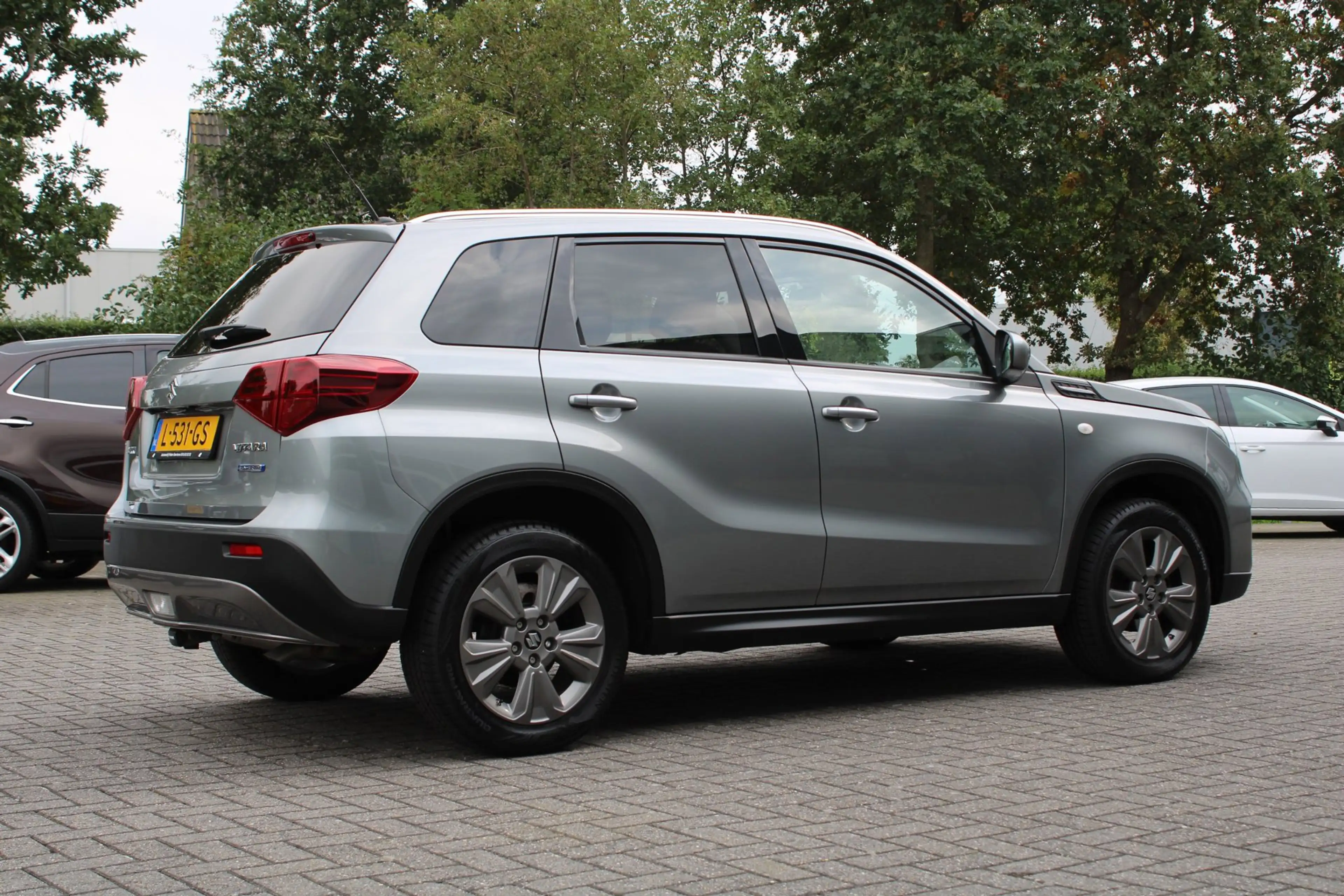Suzuki Vitara 1.4 Boosterjet Select Smart Hybrid ACC/Camera/Stoe — photo 17