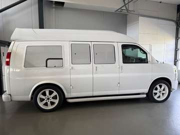 BENZIN /GAS Camper Van