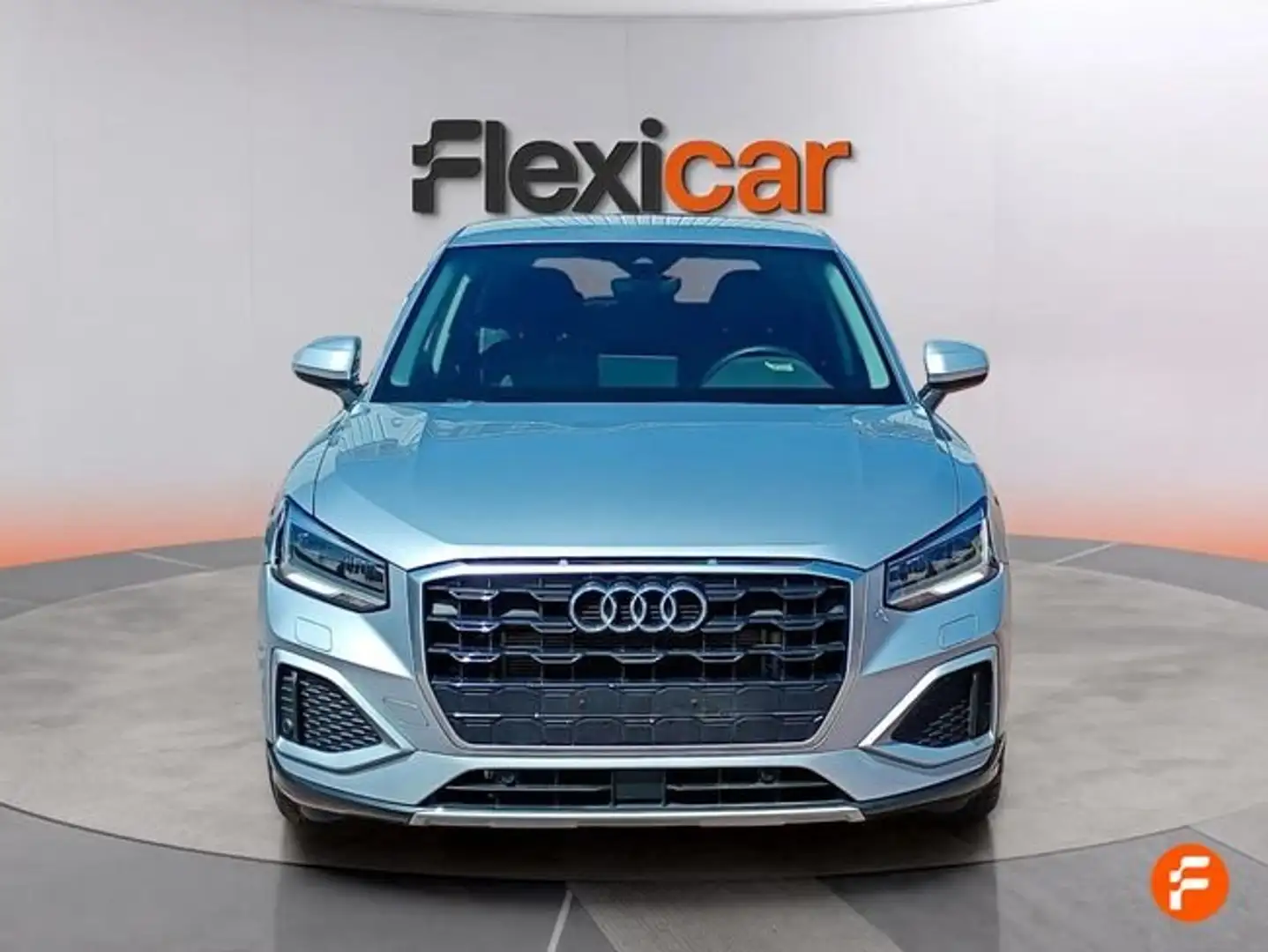 Audi Q2 35 TFSI Advanced S tronic 110kW Gris - 2