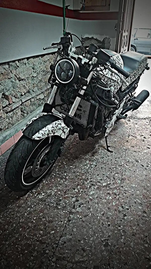 Honda CBR 1000 Grigio - 2