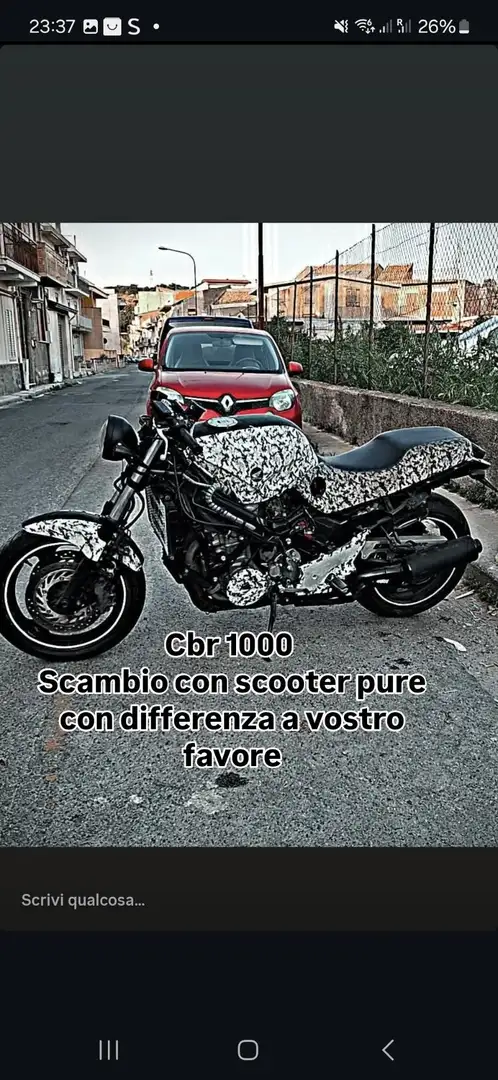 Honda CBR 1000 Grigio - 1