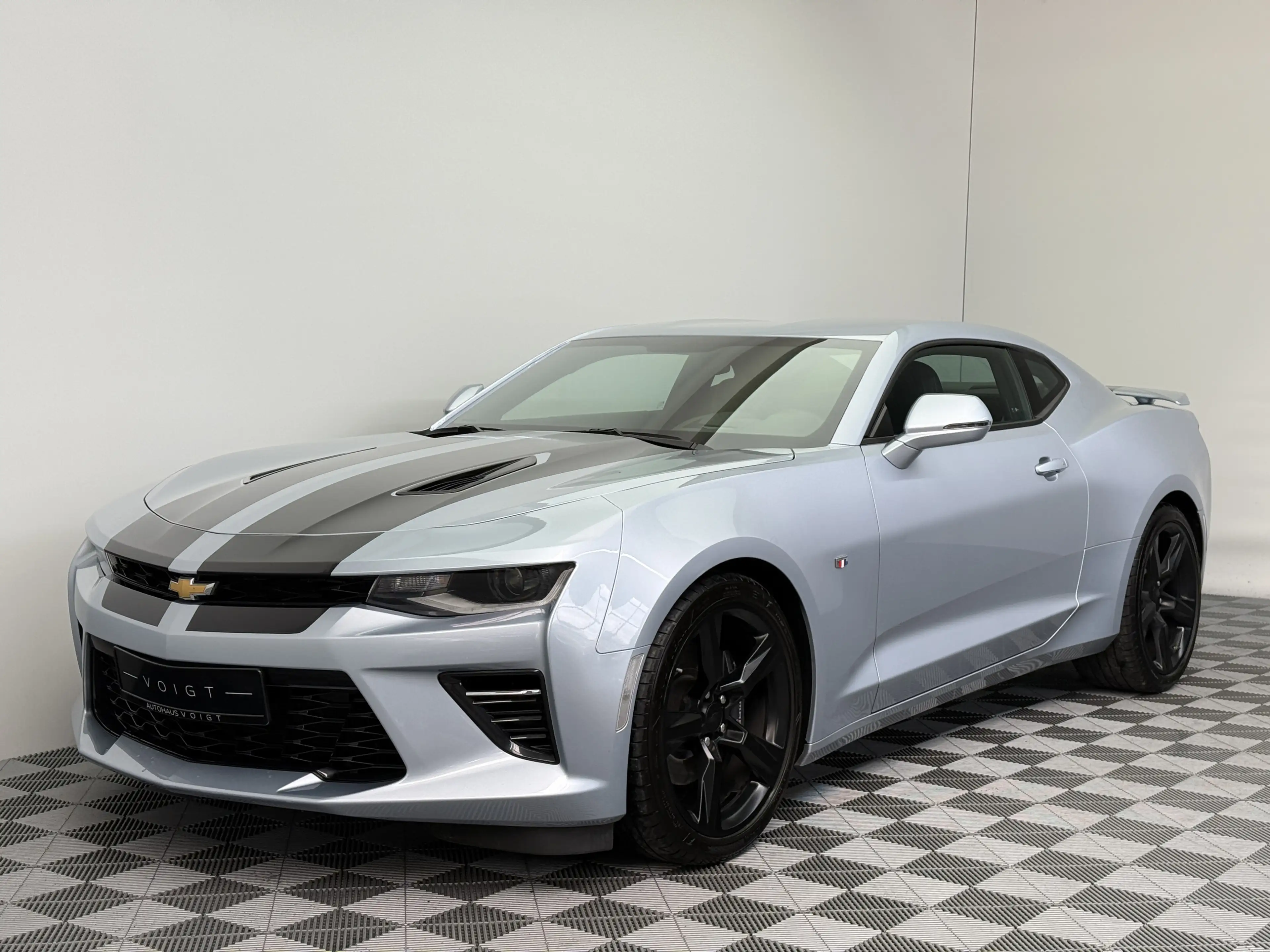 Chevrolet Camaro 6.2 V8|2.Hand|deutsch|HuD|Bose|Kamera| — photo 2