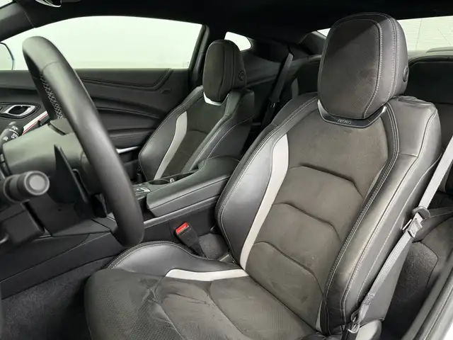 Chevrolet Camaro view 7