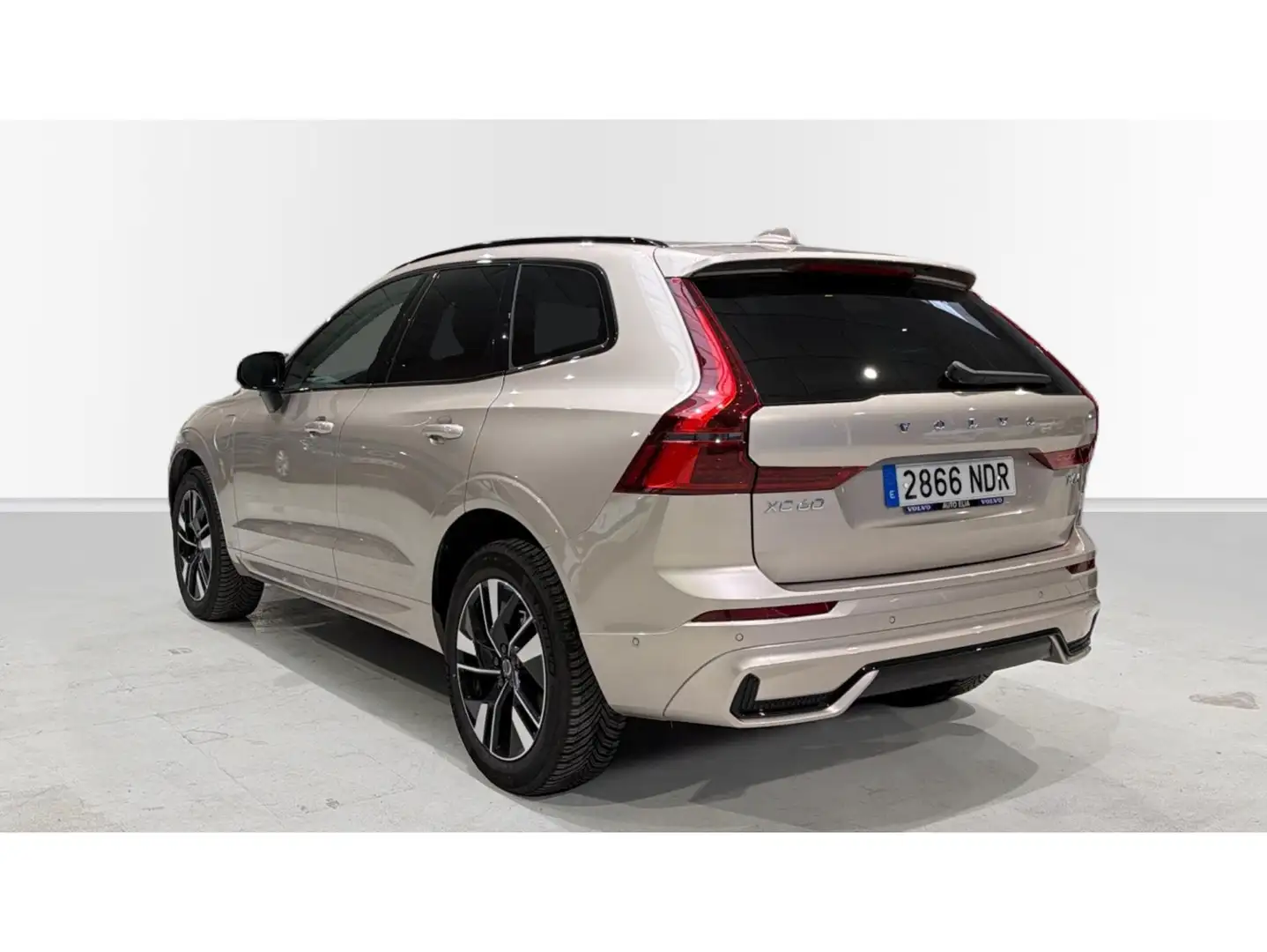 Volvo XC60 T6 Recharge Ultra Beige - 2