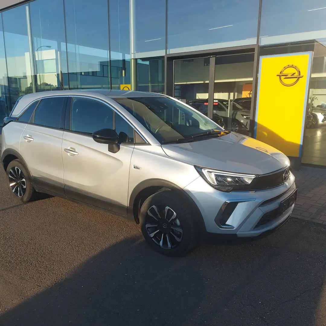 Opel Crossland 1.2T 110 pk Elegance GPS, Camera, Park sensoren Gris - 1
