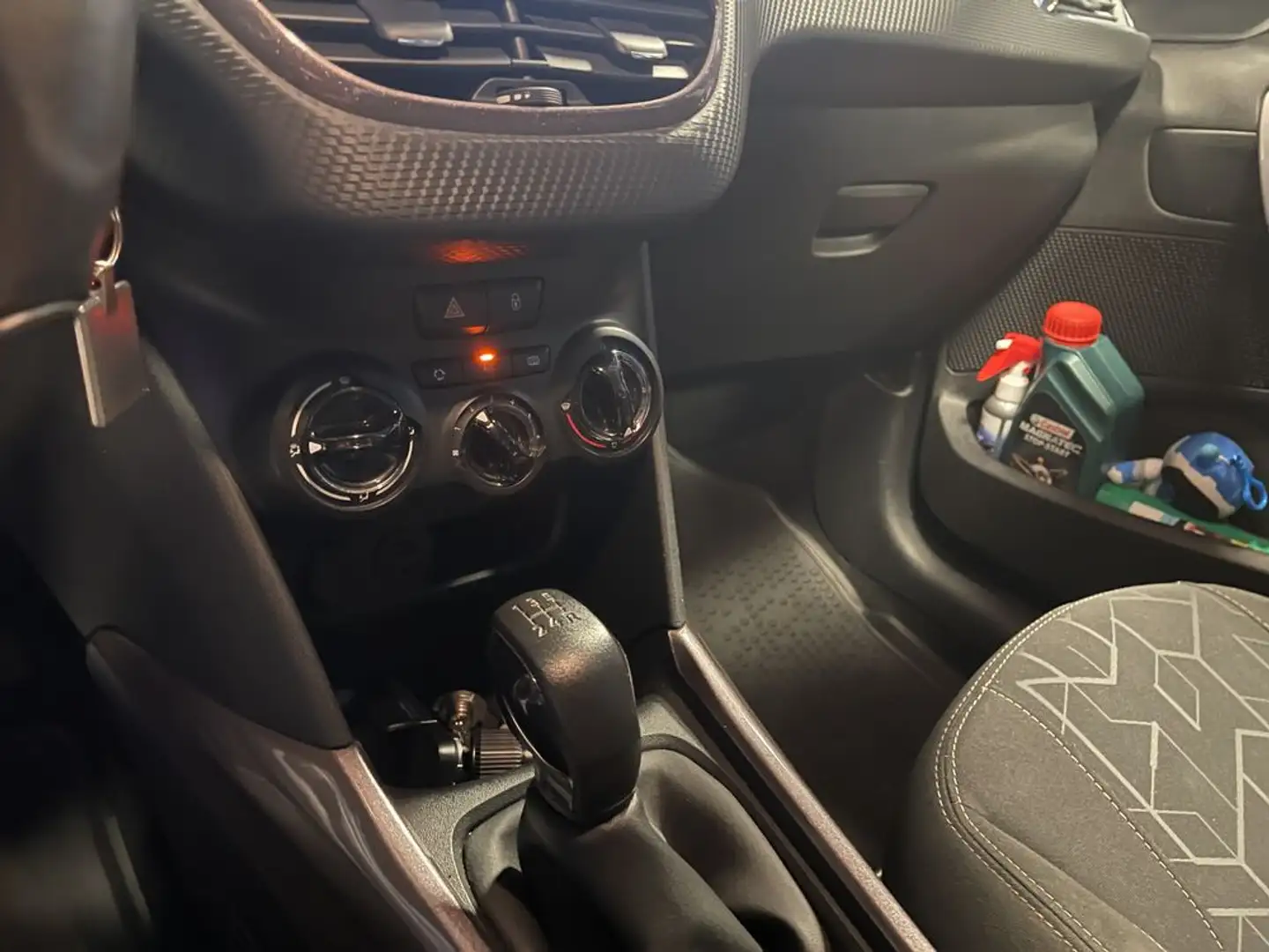 Peugeot 2008 Active Weiß - 2