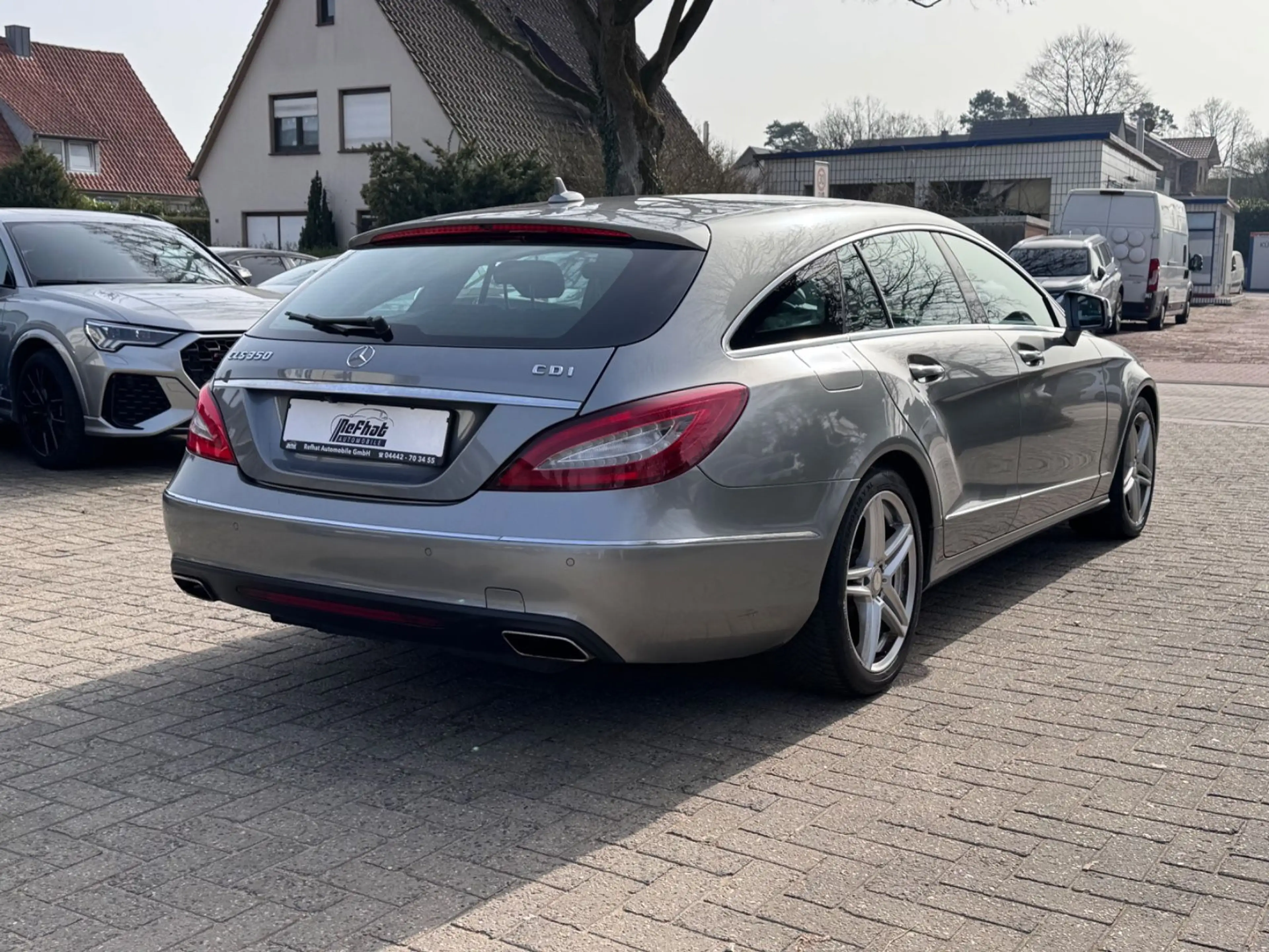 Mercedes-Benz CLS 350 *LED*NAVI*KAMERA*HARMAN* — photo 6