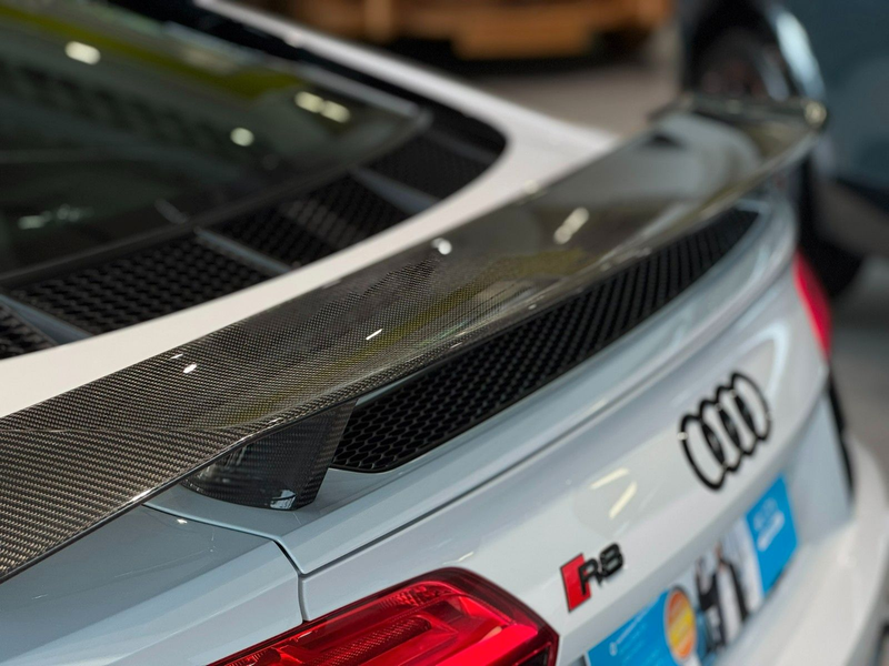 Audi R8 Coupe quattro plus*Keramik*Laser*SportAGA*B&O — photo 13