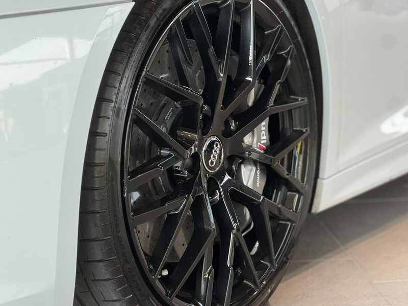 Audi R8 Coupe quattro plus*Keramik*Laser*SportAGA*B&O — photo 14