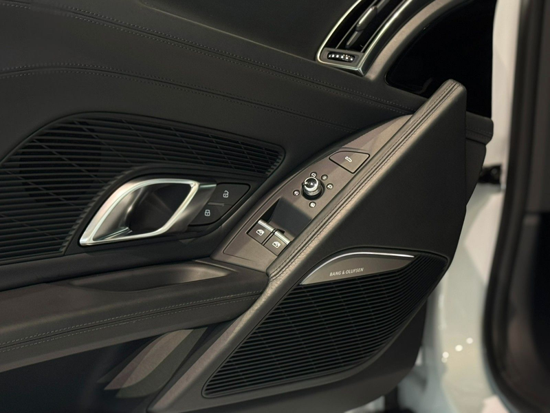 Audi R8 Coupe quattro plus*Keramik*Laser*SportAGA*B&O — photo 15