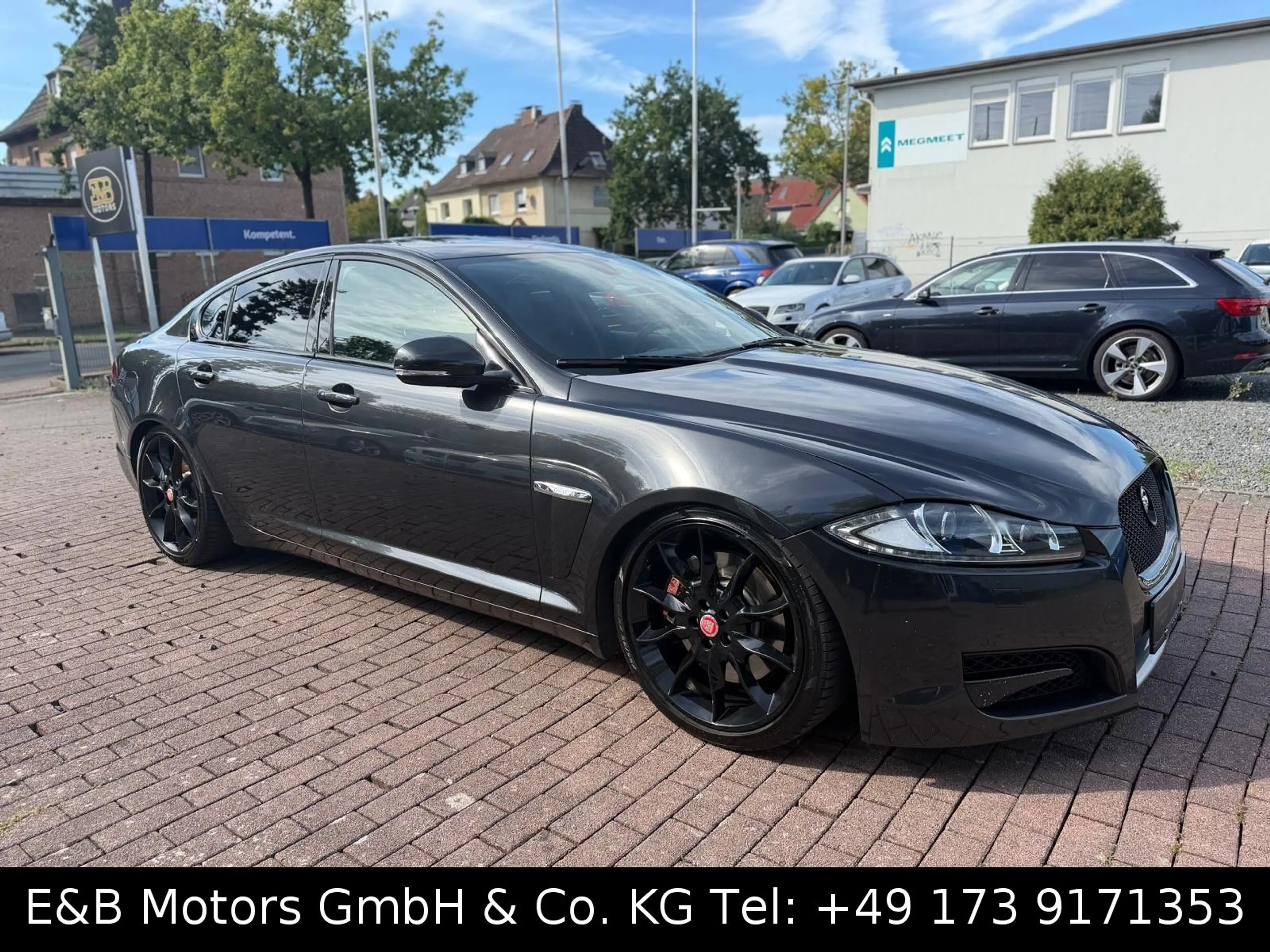 Jaguar XF 3.0 V6 Kompressor AWD Black Pack — photo 7