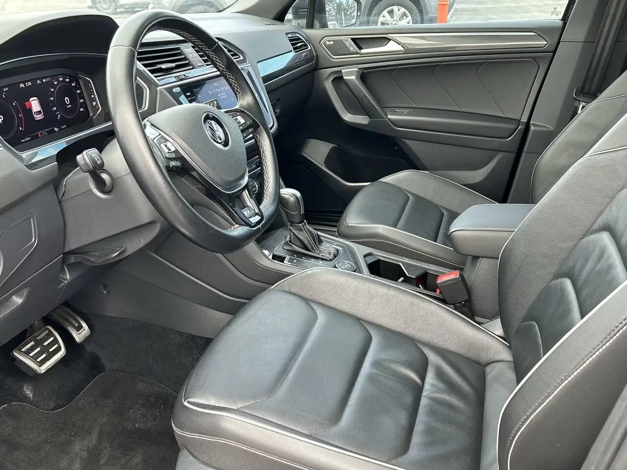 Volkswagen Tiguan снимка Volkswagen Tiguan