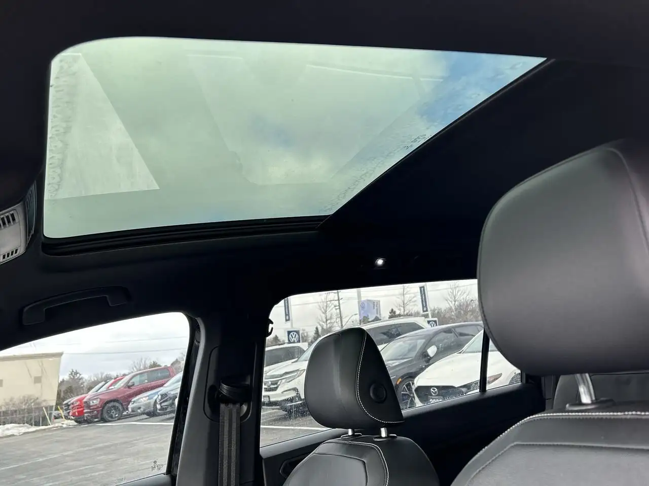 Volkswagen Tiguan снимка Volkswagen Tiguan