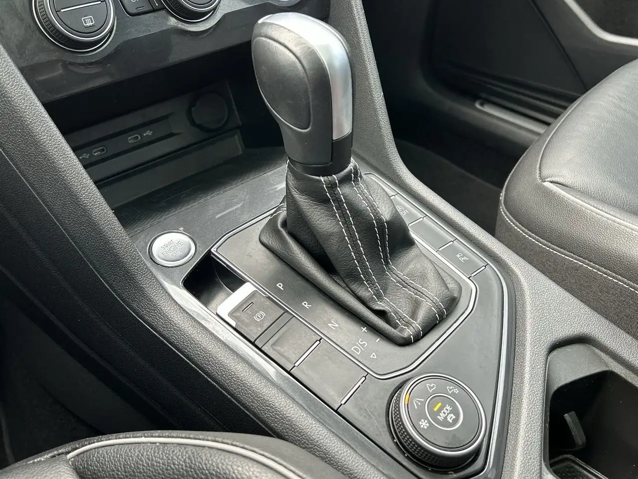 Volkswagen Tiguan снимка Volkswagen Tiguan
