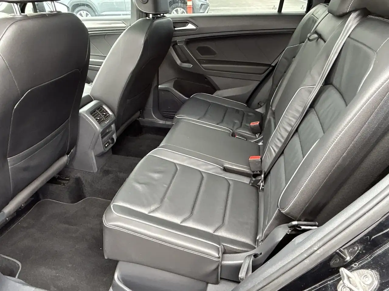 Volkswagen Tiguan снимка Volkswagen Tiguan