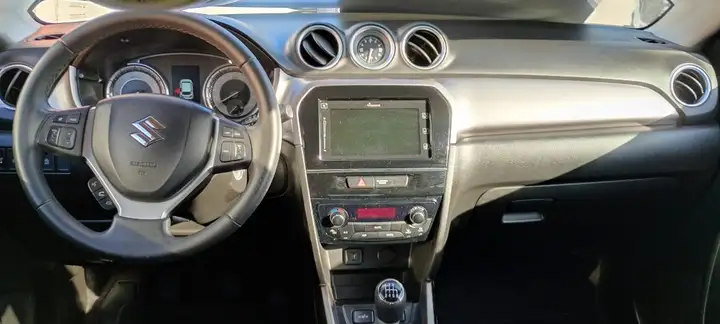 Suzuki Vitara 1.4 GLE 2019, foto 4