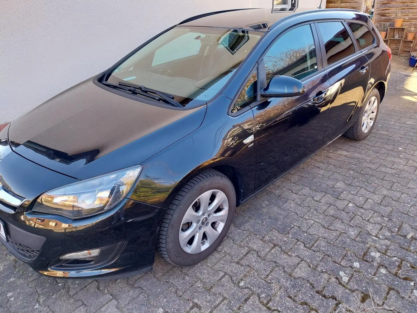 Opel Astra Astra Sports Tourer 1.4 Turbo Sports Tourer Sport Černá - 1