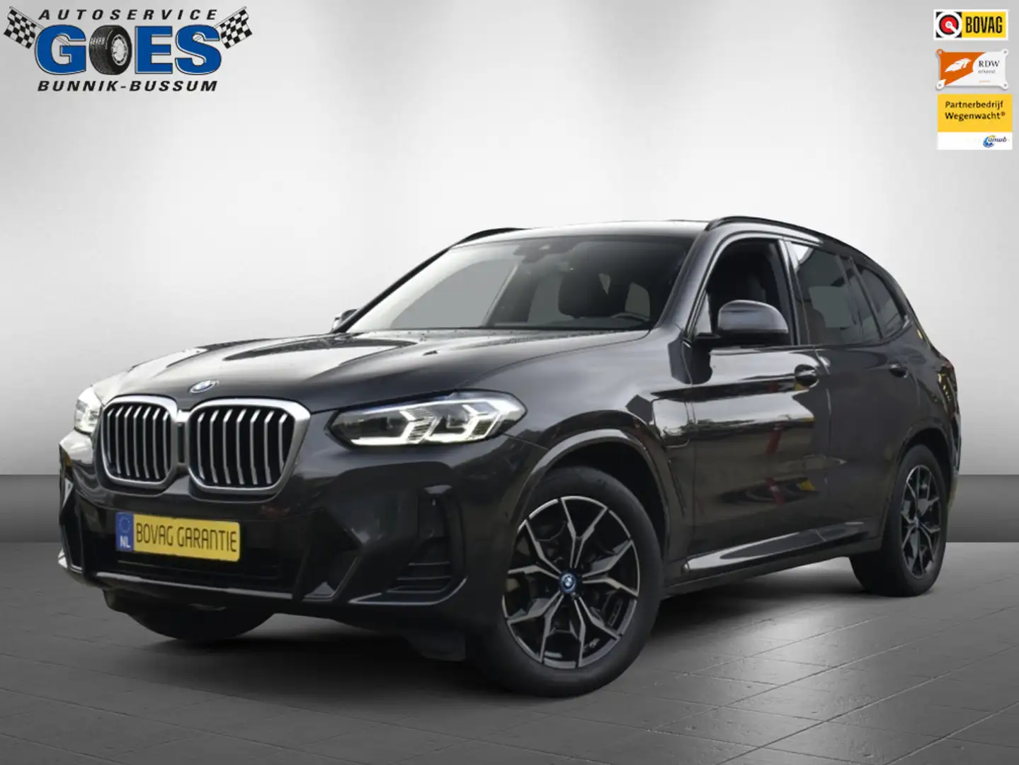 BMW X3 xDrive 30e M Sport Zwart - 1