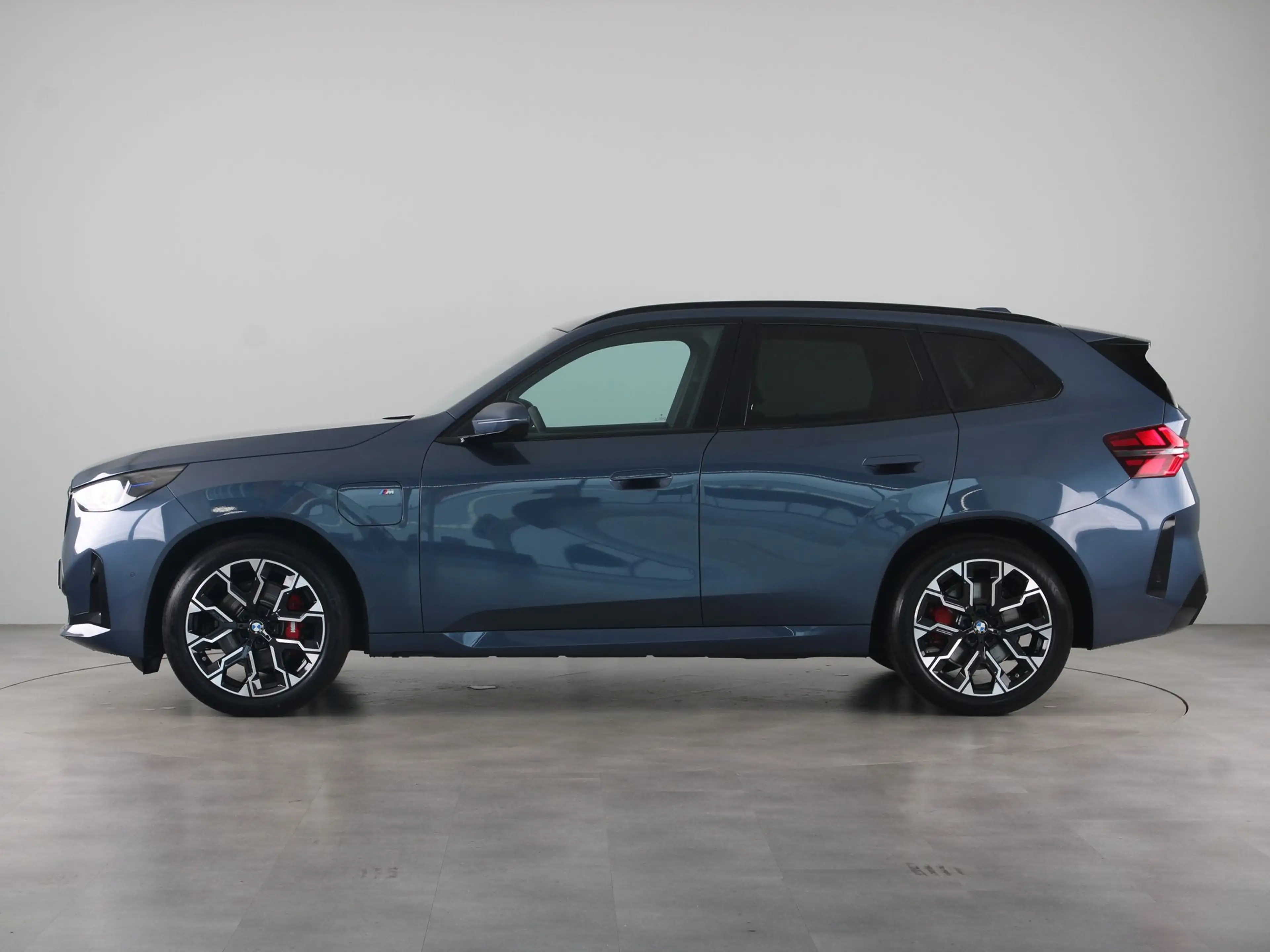 BMW X3 30e xDrive — photo 14