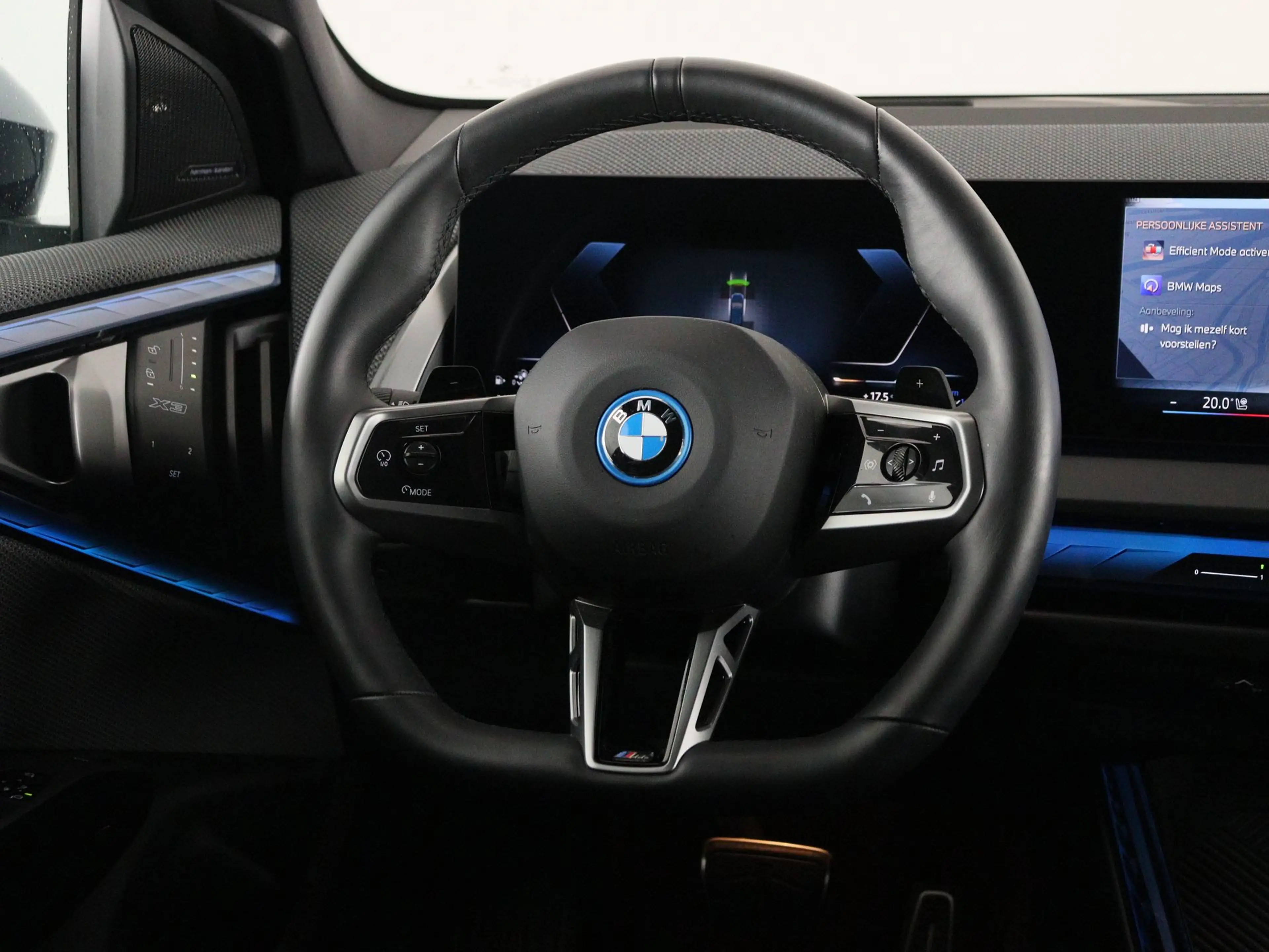 BMW X3 30e xDrive — photo 2