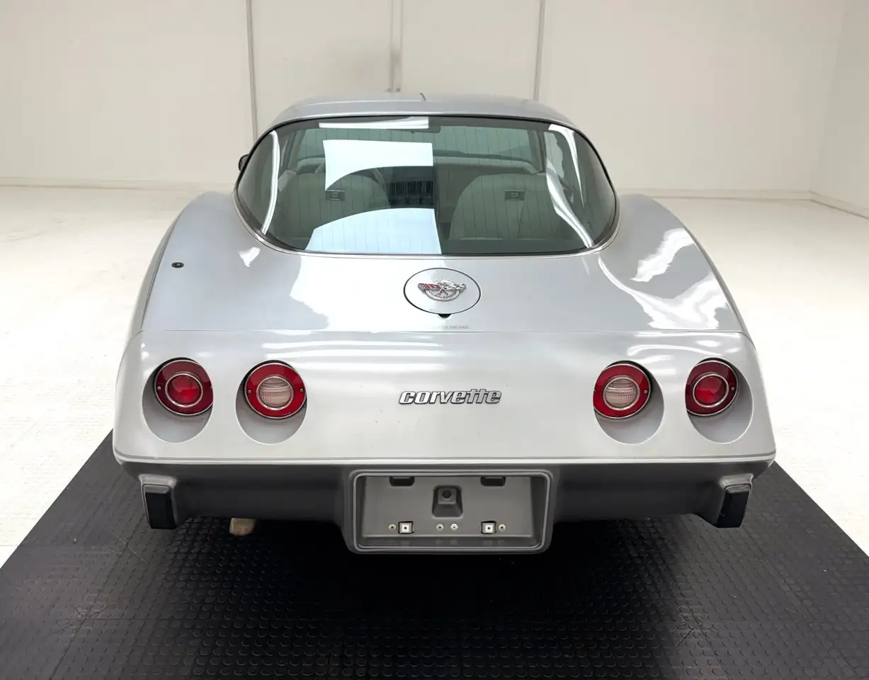 Chevrolet Corvette 25th Anniversary Coupe, foto 7