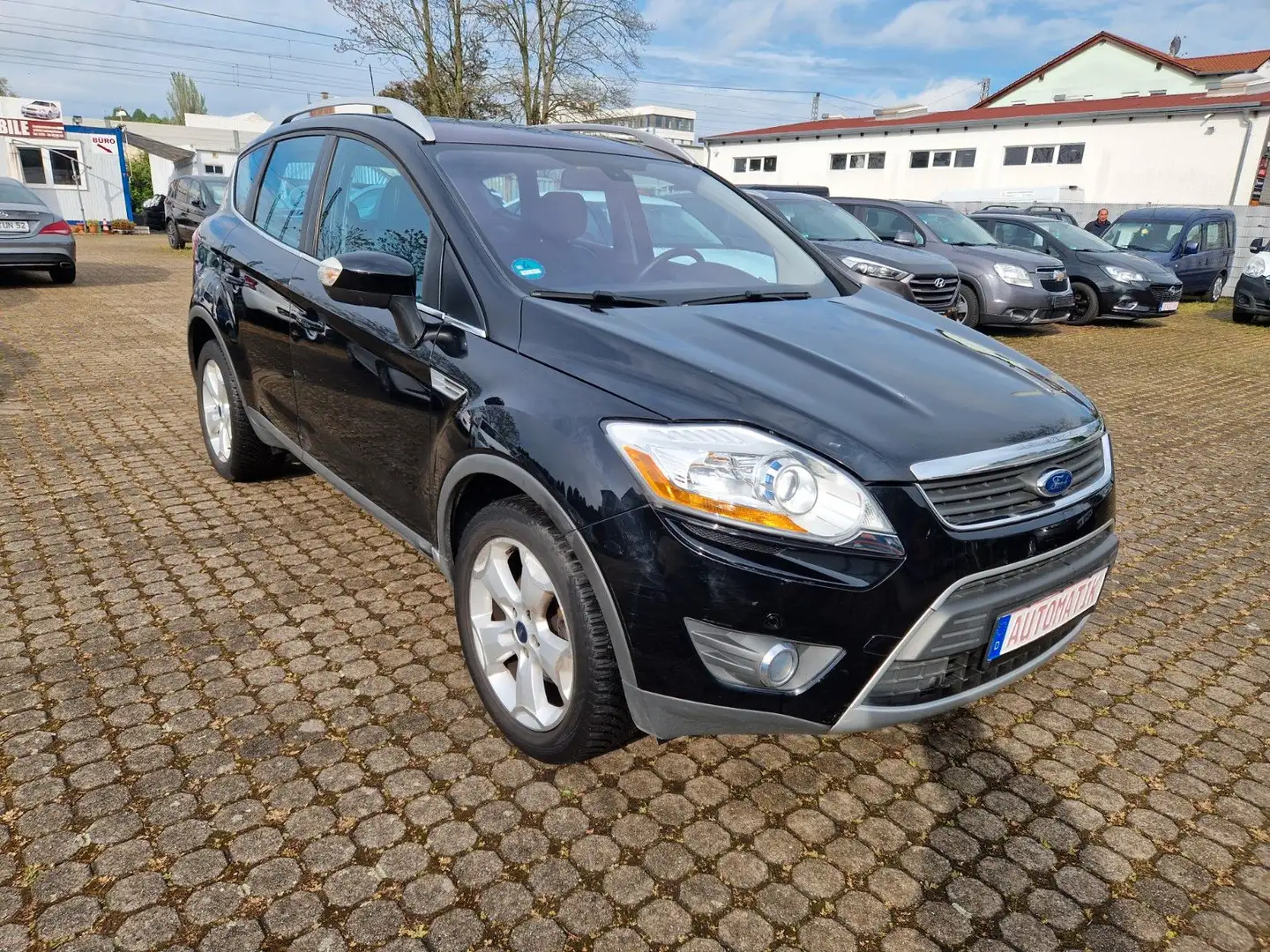 Ford Kuga Titanium -Automatik Schwarz - 1