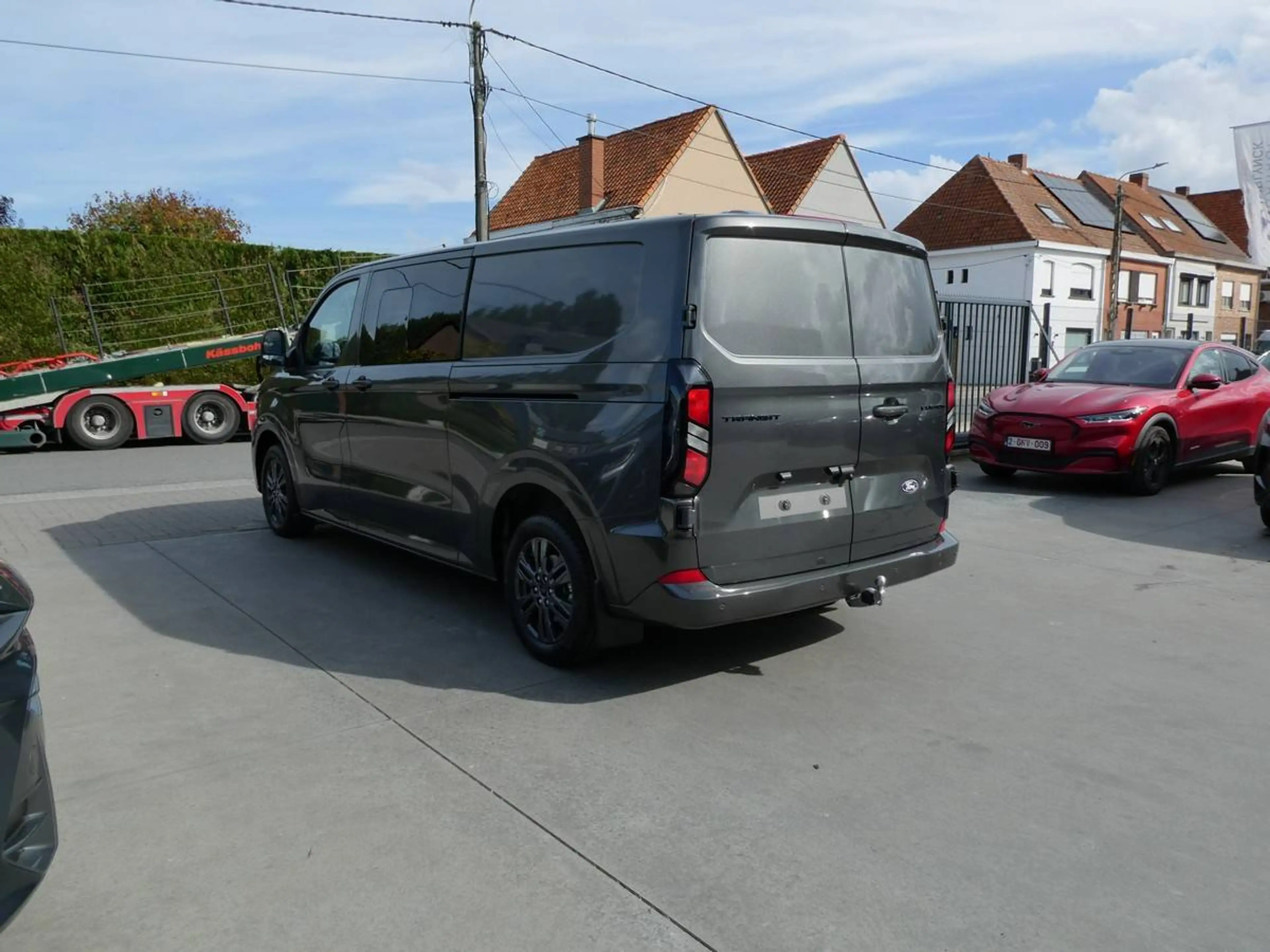 Ford Transit Custom L2 Multi-Use 5pl 2.0 TDCi 170pk Automaat Limited BLIS ACC 360° Trekhaak — photo 7