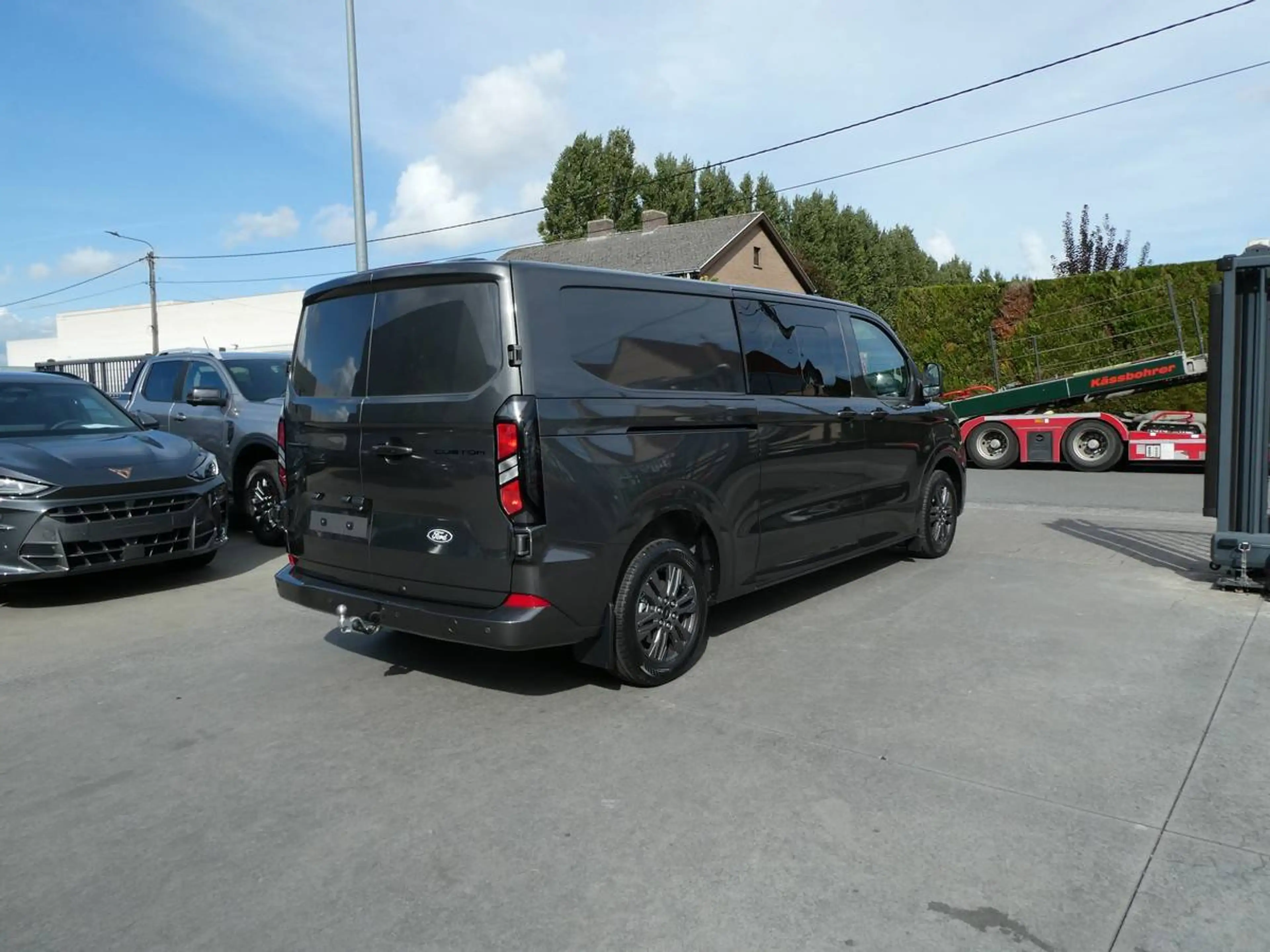 Ford Transit Custom L2 Multi-Use 5pl 2.0 TDCi 170pk Automaat Limited BLIS ACC 360° Trekhaak — photo 5