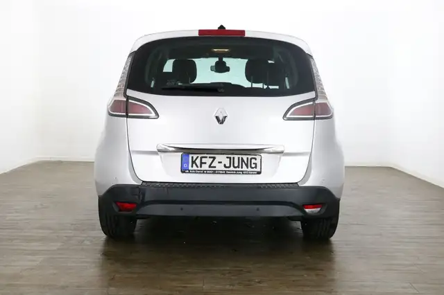Renault Scenic view 8