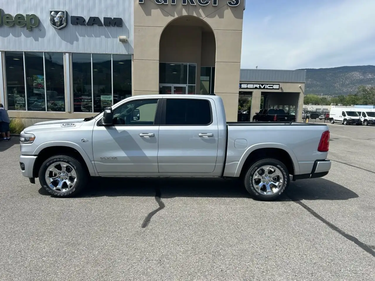 RAM 1500 снимка RAM 1500