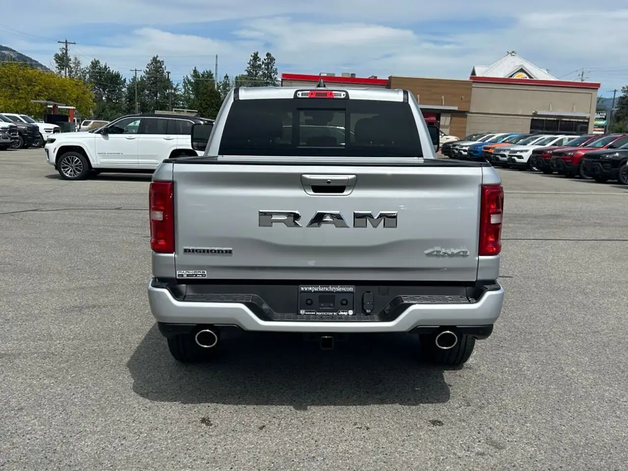 RAM 1500 снимка RAM 1500