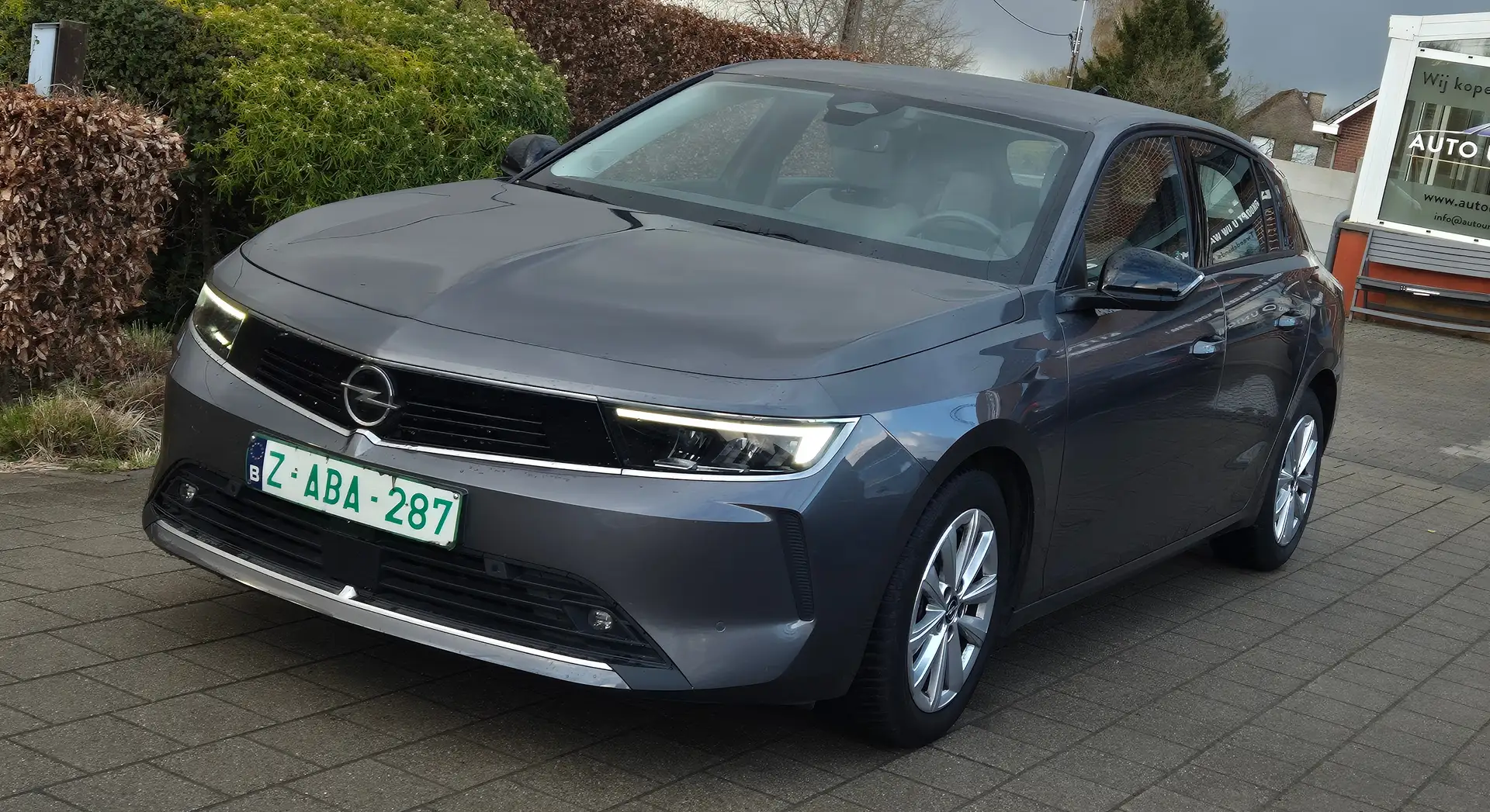 Opel Astra 1.2 Turbo*Camera*CarPlay*230€PAR MOIS SANS ACOMPTE Grau - 1