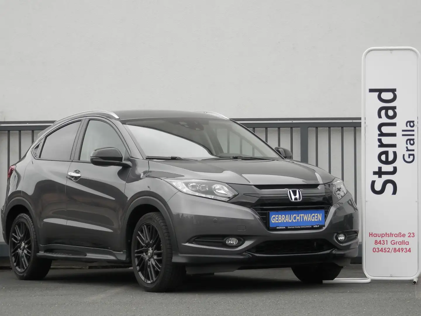 Honda HR-V HR-V 1,5 i-VTEC Executive Grau - 2