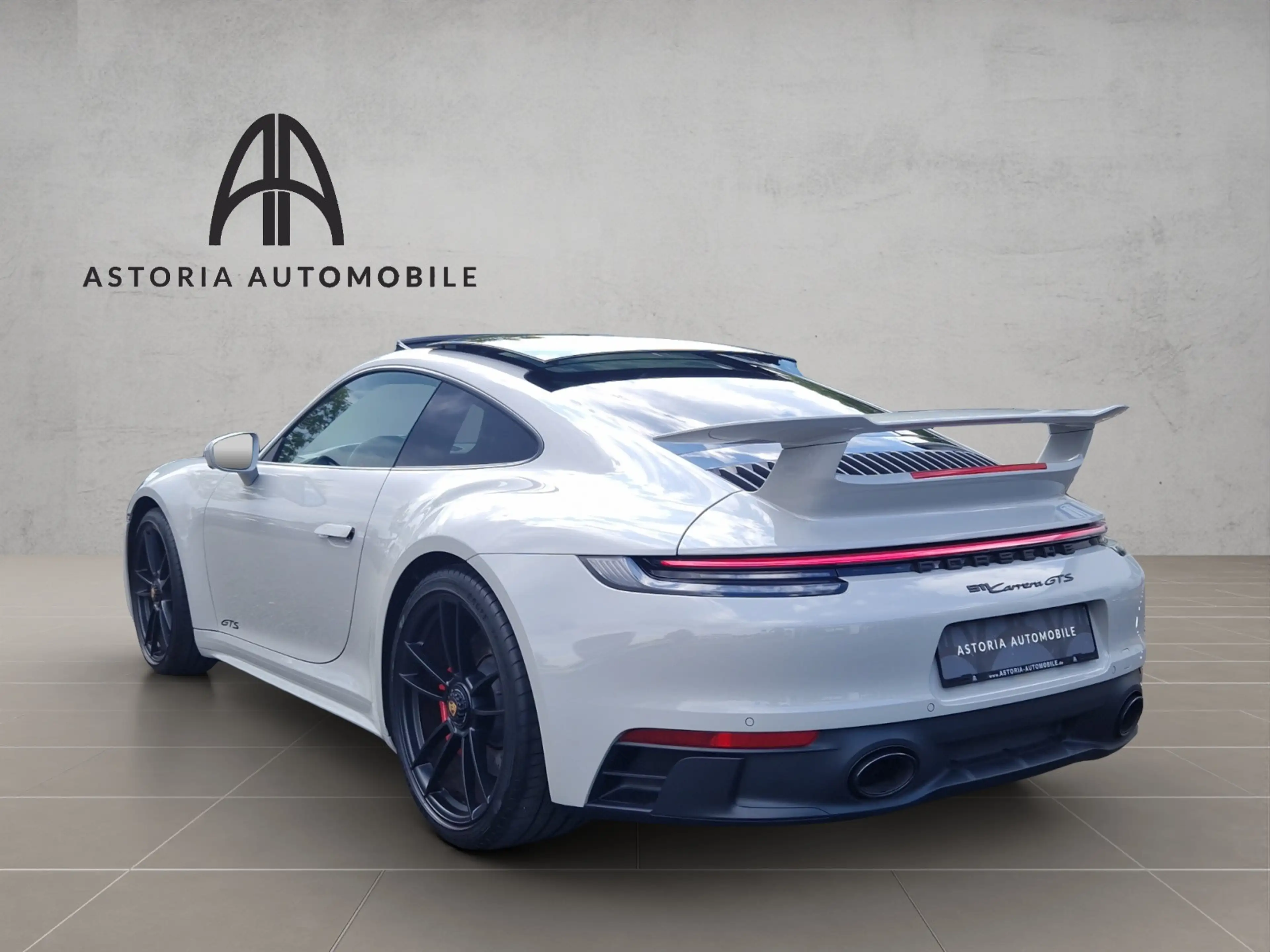 Porsche 911 Carrera GTS Matrix 18W AERO R-Tex Inno PDLS+ — photo 7