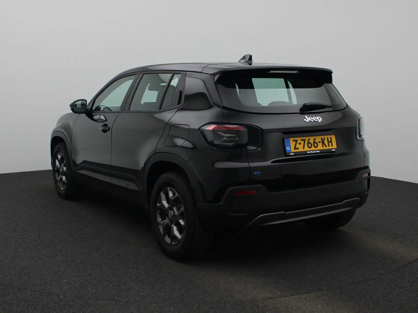 Jeep Avenger Longitude 54 kWh Zwart - 2