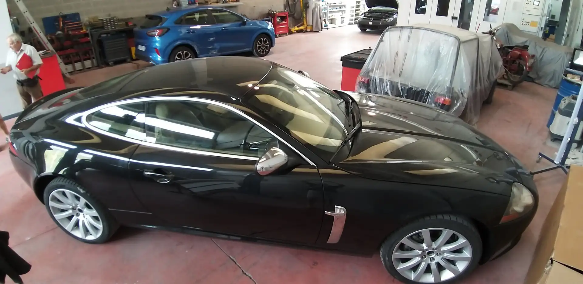 Jaguar XK XK Coupe 3.5 V8 auto Чорний - 1