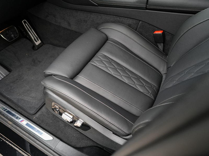BMW X6 xDrive40d M-SportPRO 22 SKY Luft StHzg Massag — photo 10