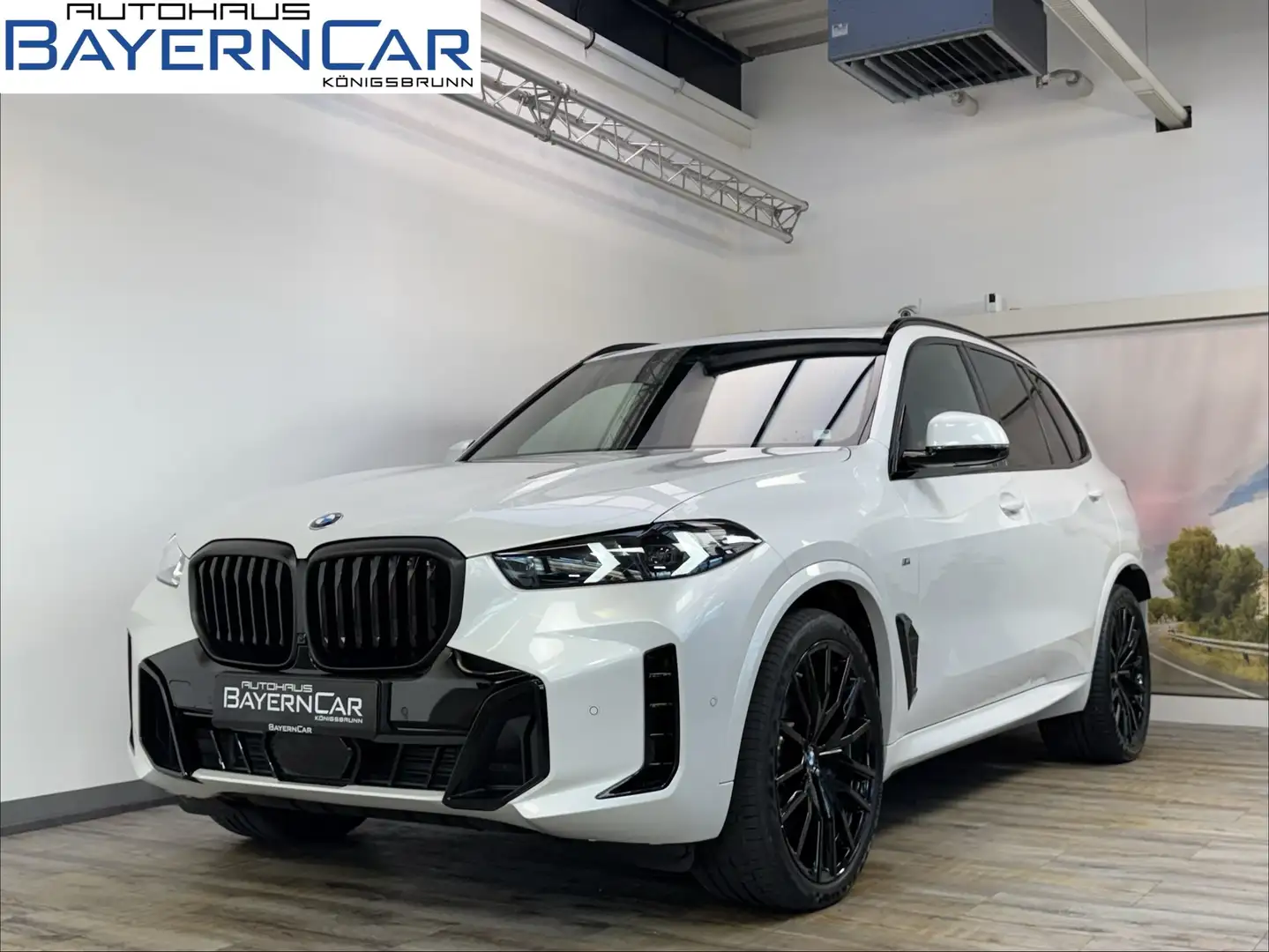 BMW X5 xDr30d M Sport Pro UPE129 AHK Sky Luft 22Zoll Blanc - 1