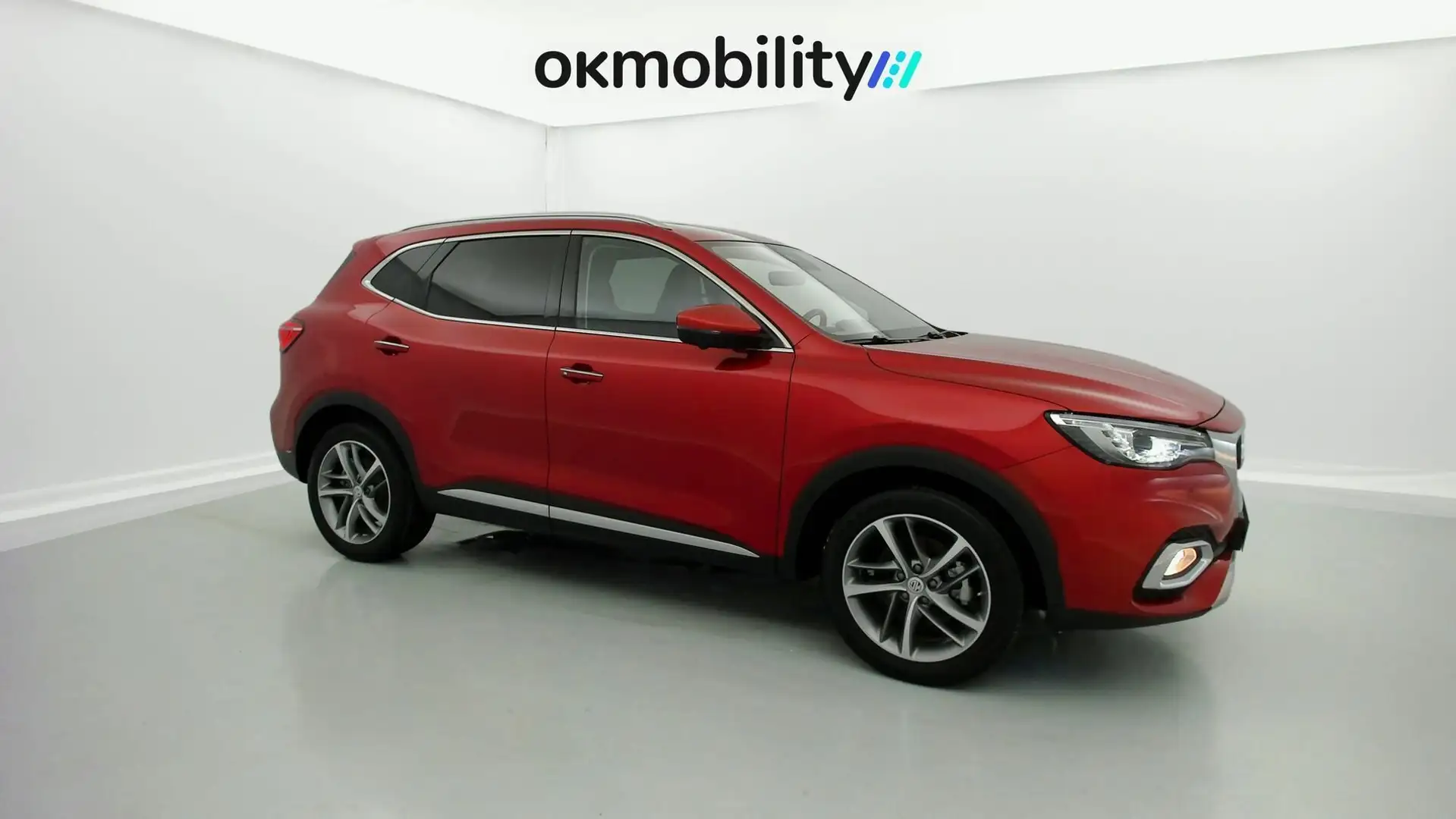 MG HS 1.5 T-GDI Luxury Rot - 2
