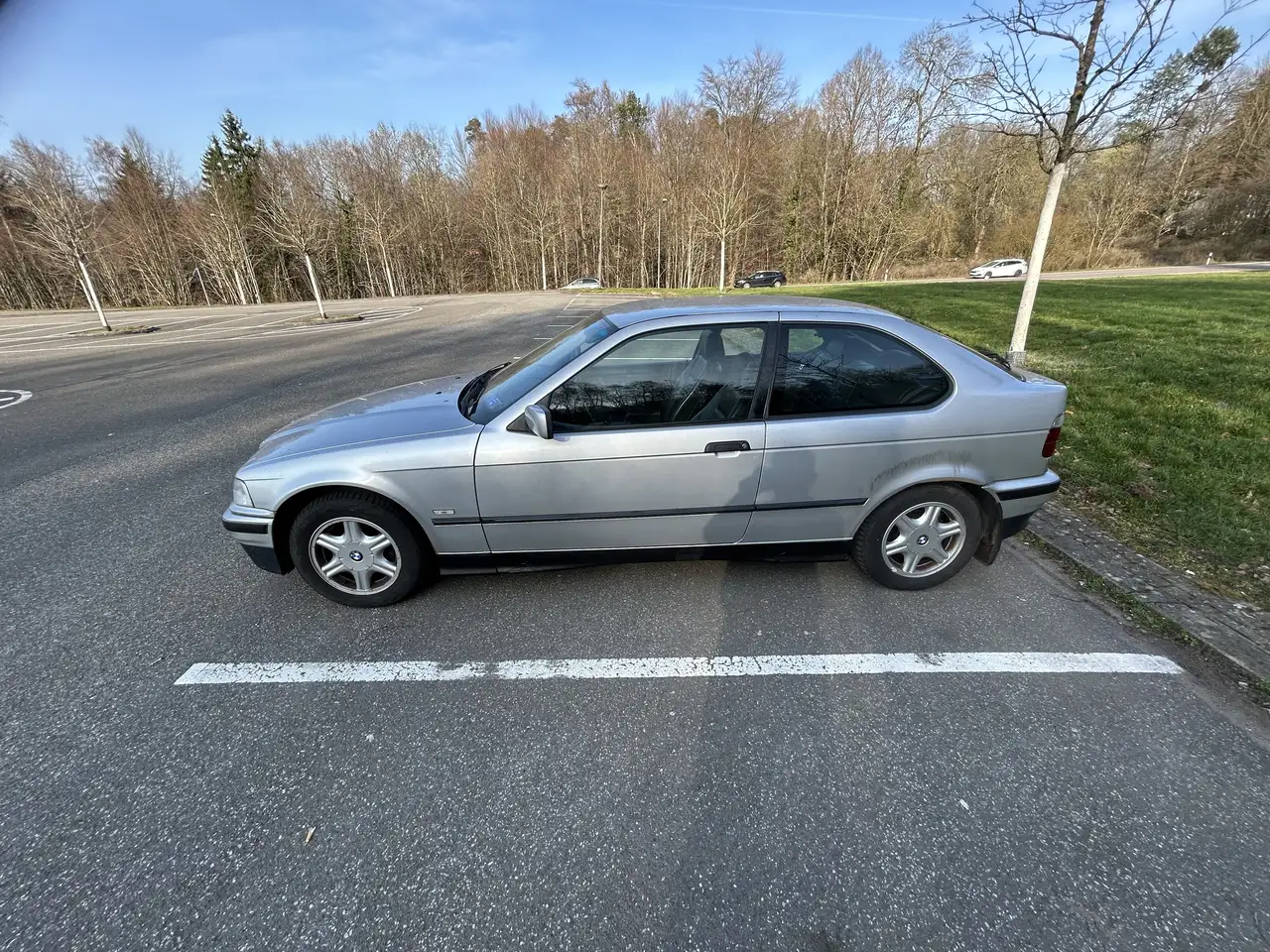 BMW 316i, foto 4