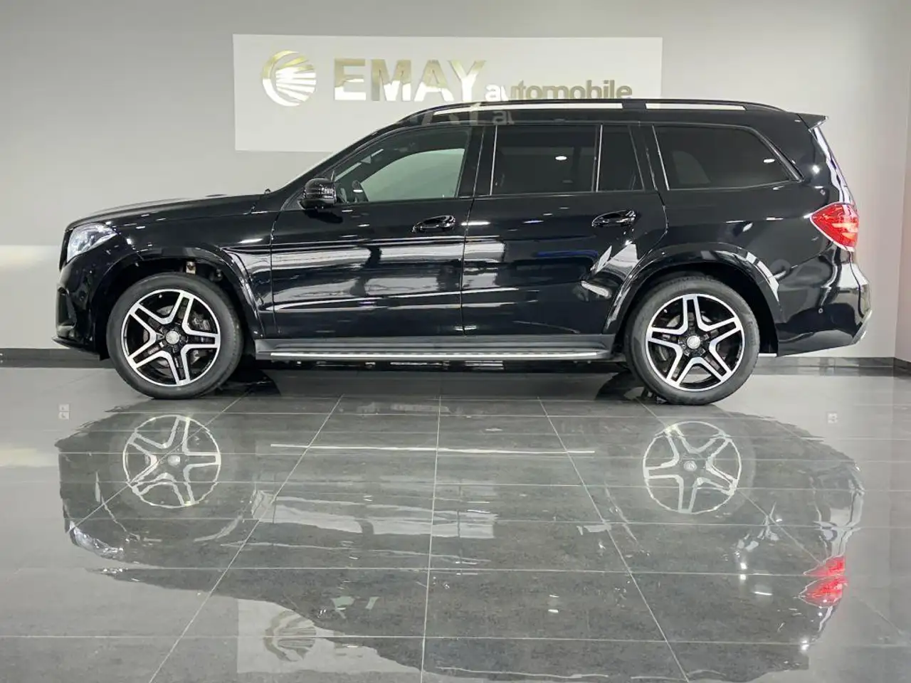 Mercedes-Benz GLS 400
