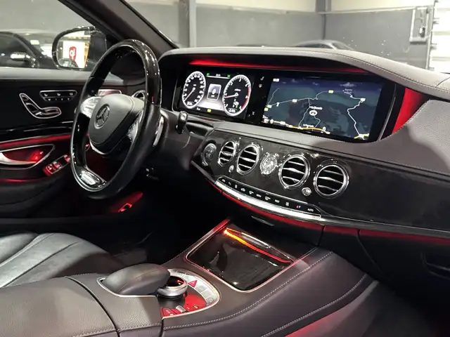 Mercedes-Benz S-Class view 11