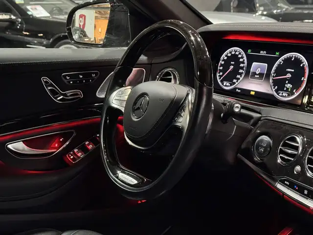 Mercedes-Benz S-Class view 13