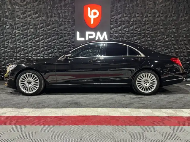 Mercedes-Benz S Class view 3